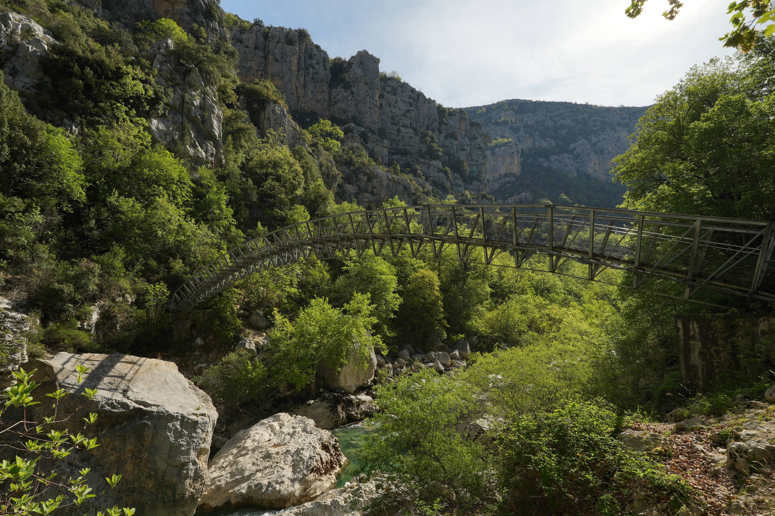 An image of bridge.